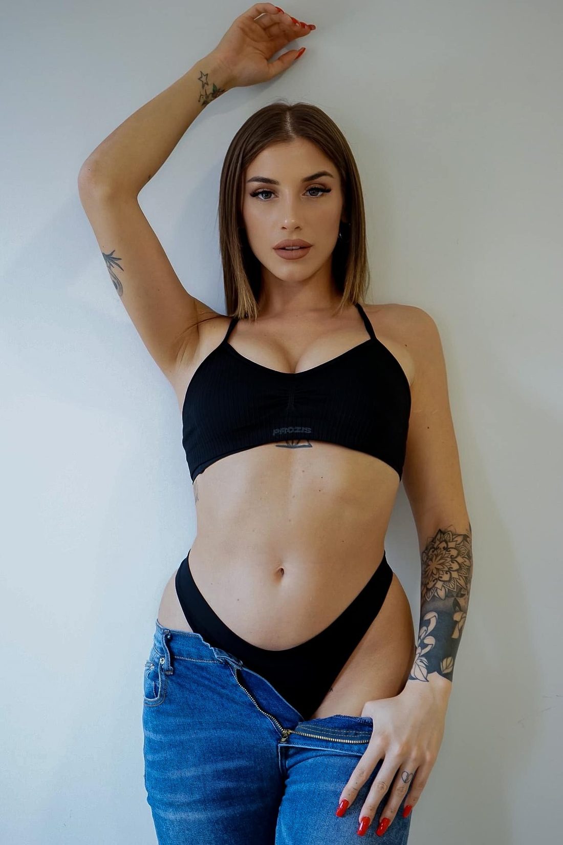 Camilla Stelluti — in studio